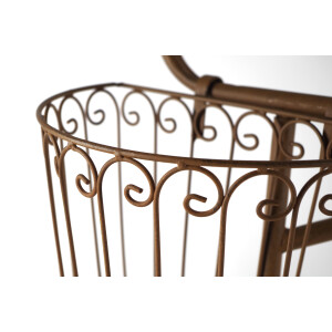 Decorative bike/plant stand made of metal natural grate