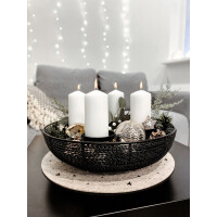 Decorative shell round made of metal for 4 candles