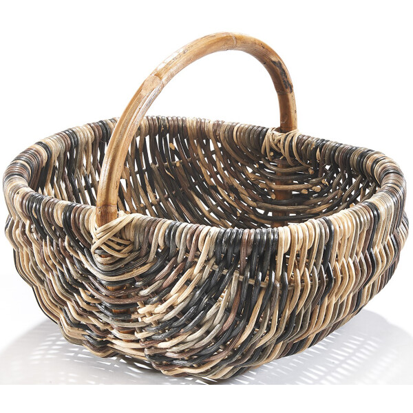 Rattan basket in multicolor dark brown